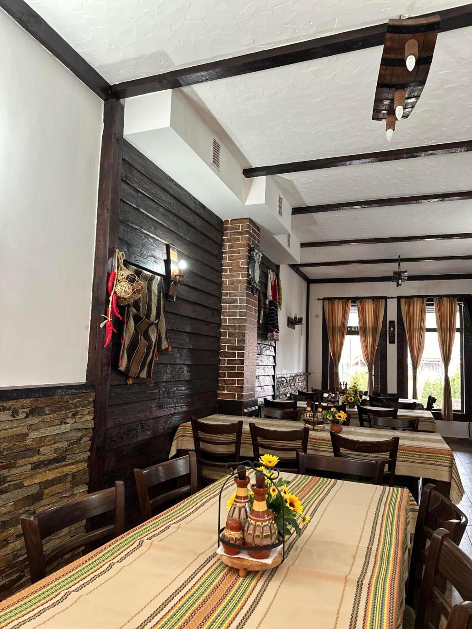Бялата Къща Hotell Chakalarovo Exteriör bild